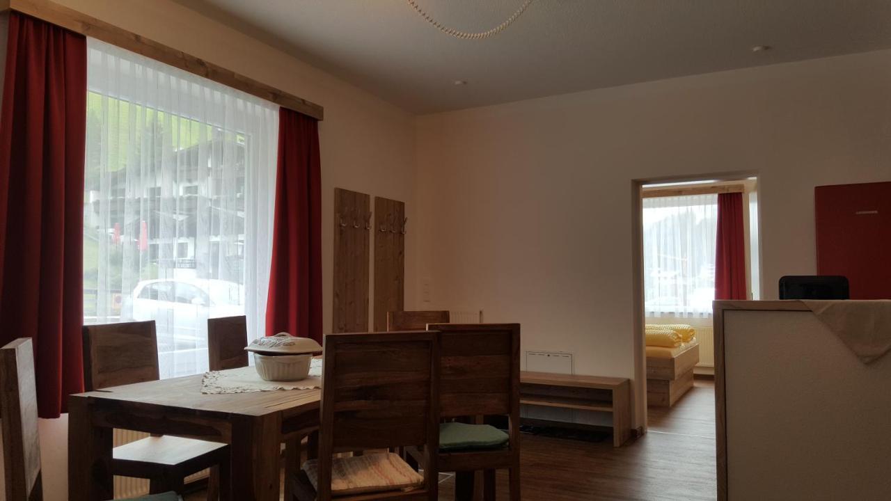 Appartement Juns Tux Extérieur photo