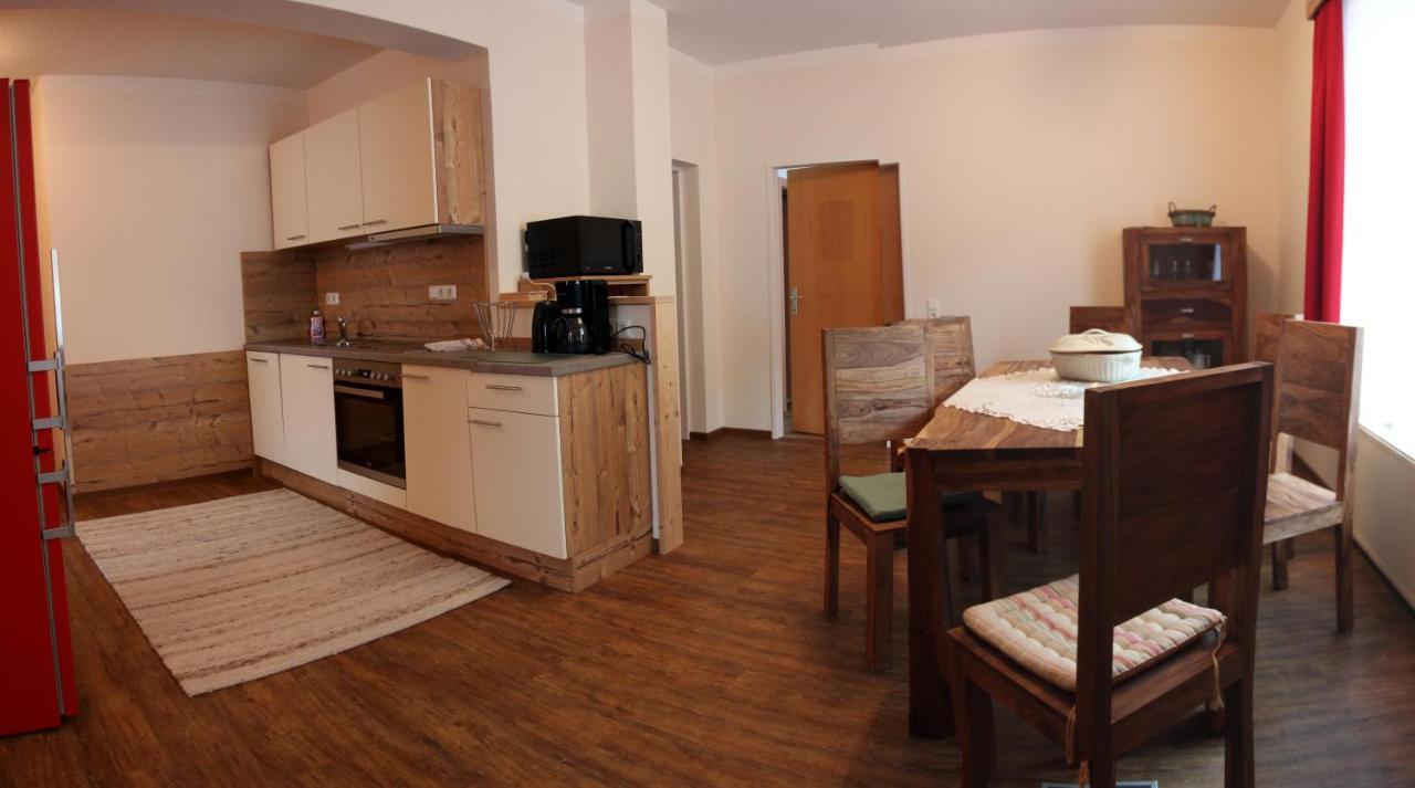 Appartement Juns Tux Extérieur photo
